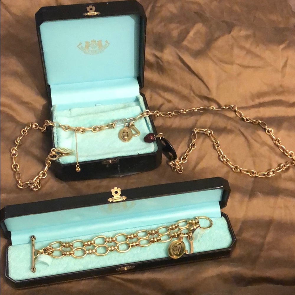 Juicy couture Necklace and matching bracelet